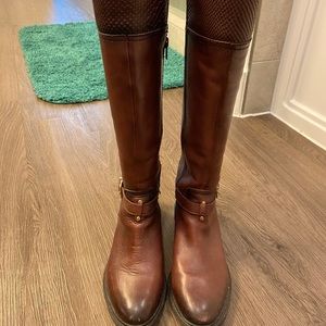 Gianni Bini Leather Boots